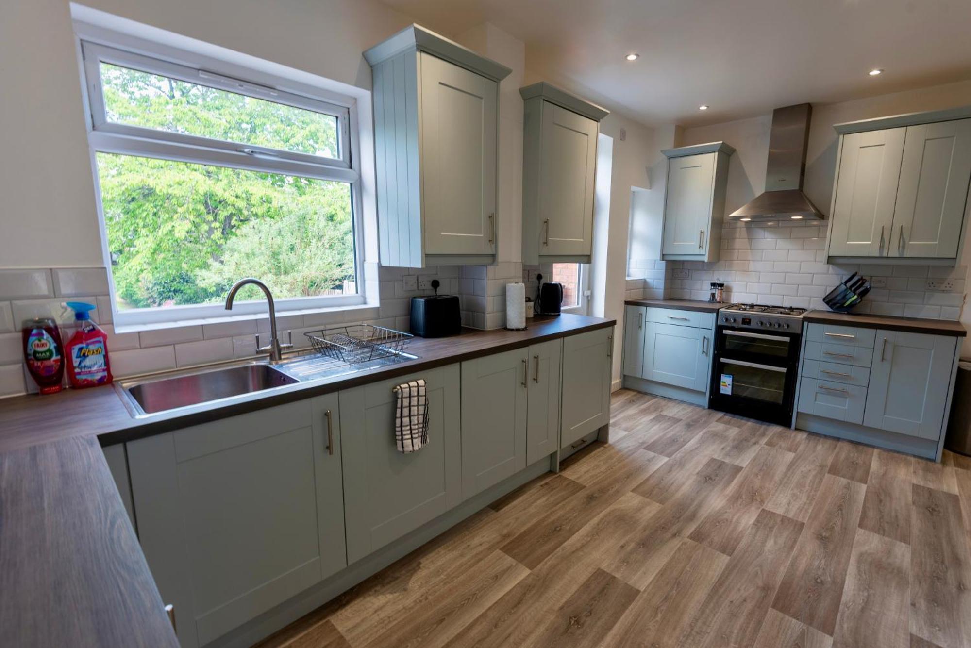 Double Room In Refurbished 5 Bed Home With Wifi And Tv BW Room 4 Solihull Exterior photo