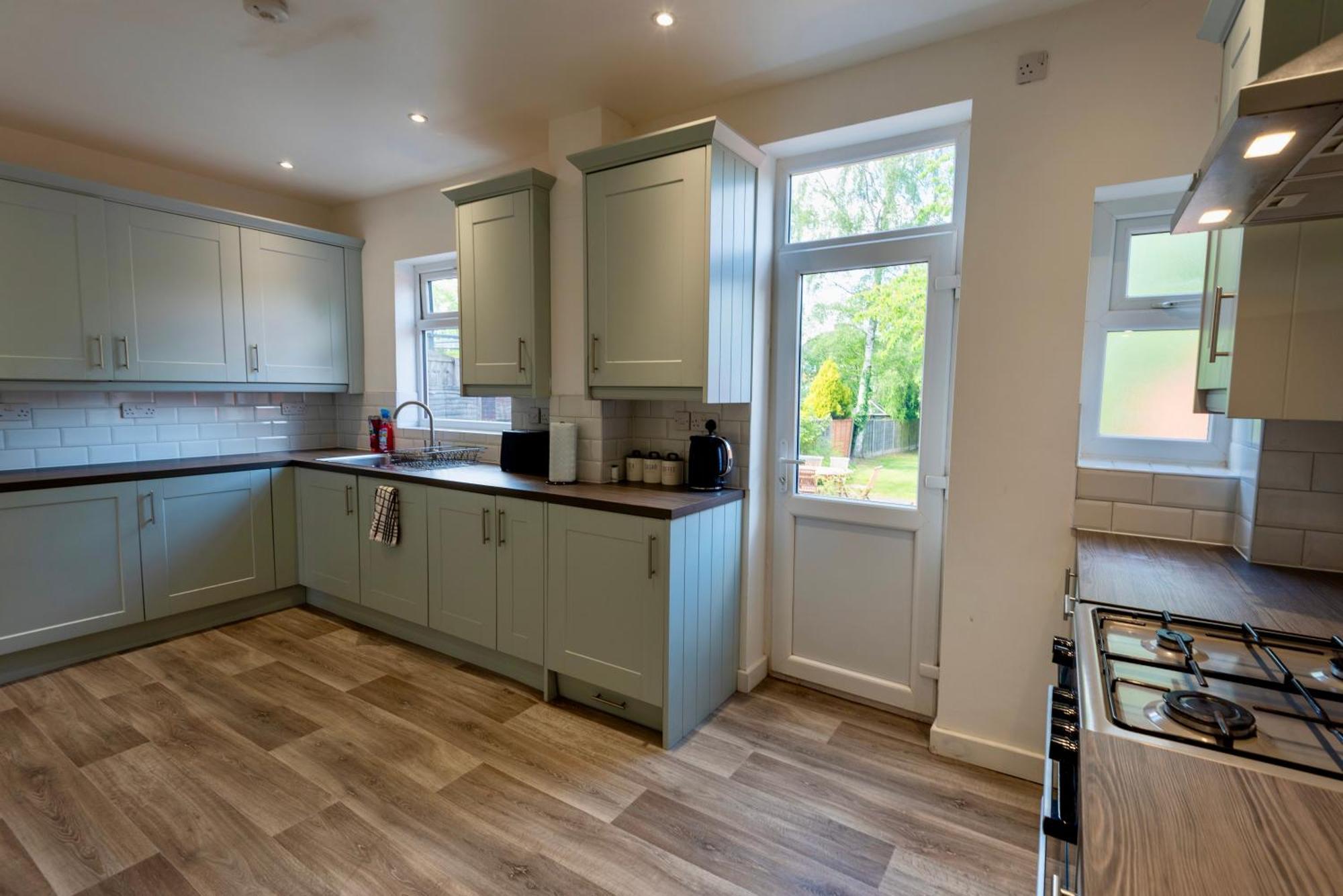 Double Room In Refurbished 5 Bed Home With Wifi And Tv BW Room 4 Solihull Exterior photo
